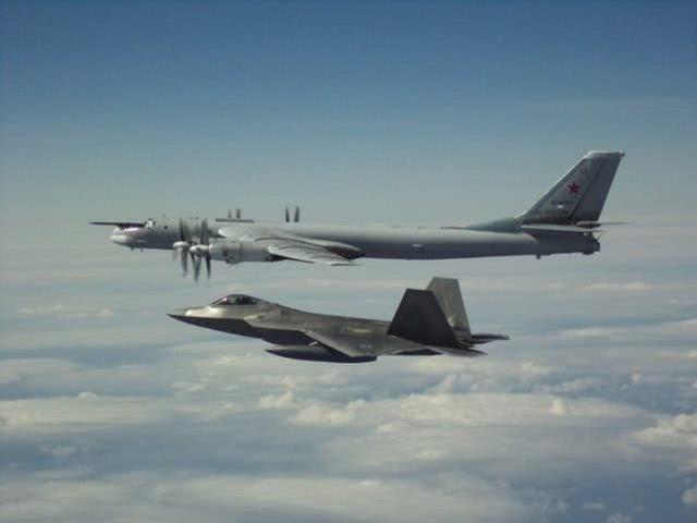 中國(guó)最新轟炸機(jī)視頻，揭示空中力量的嶄新面貌